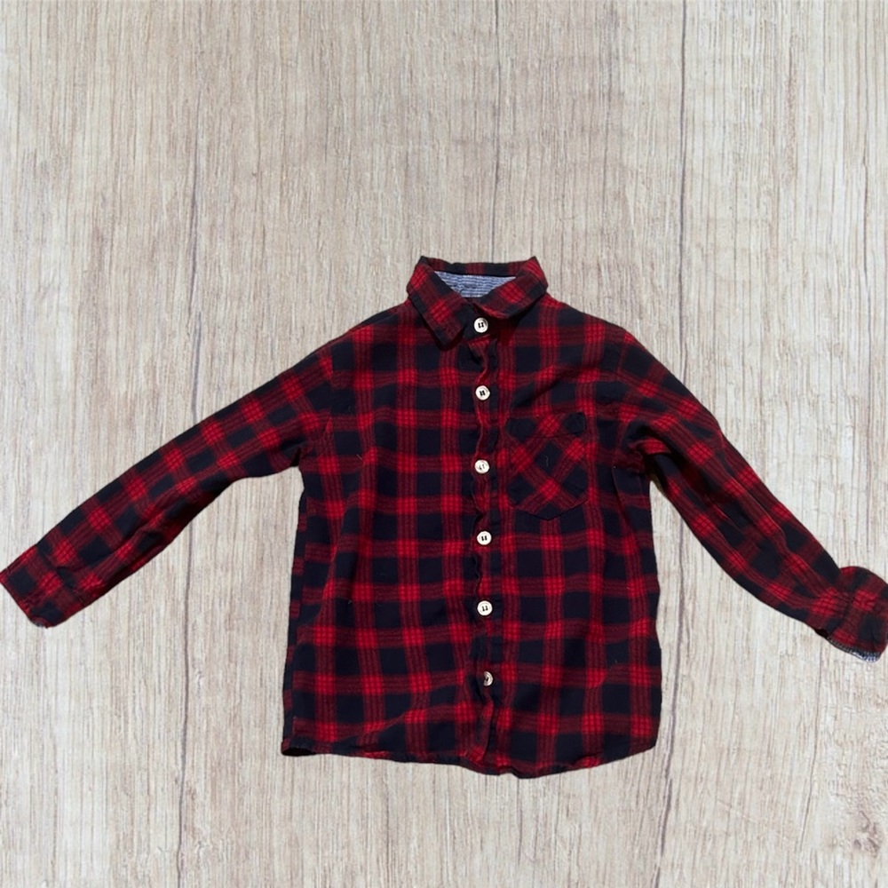 4 ToobyDoo plaid flannel button down